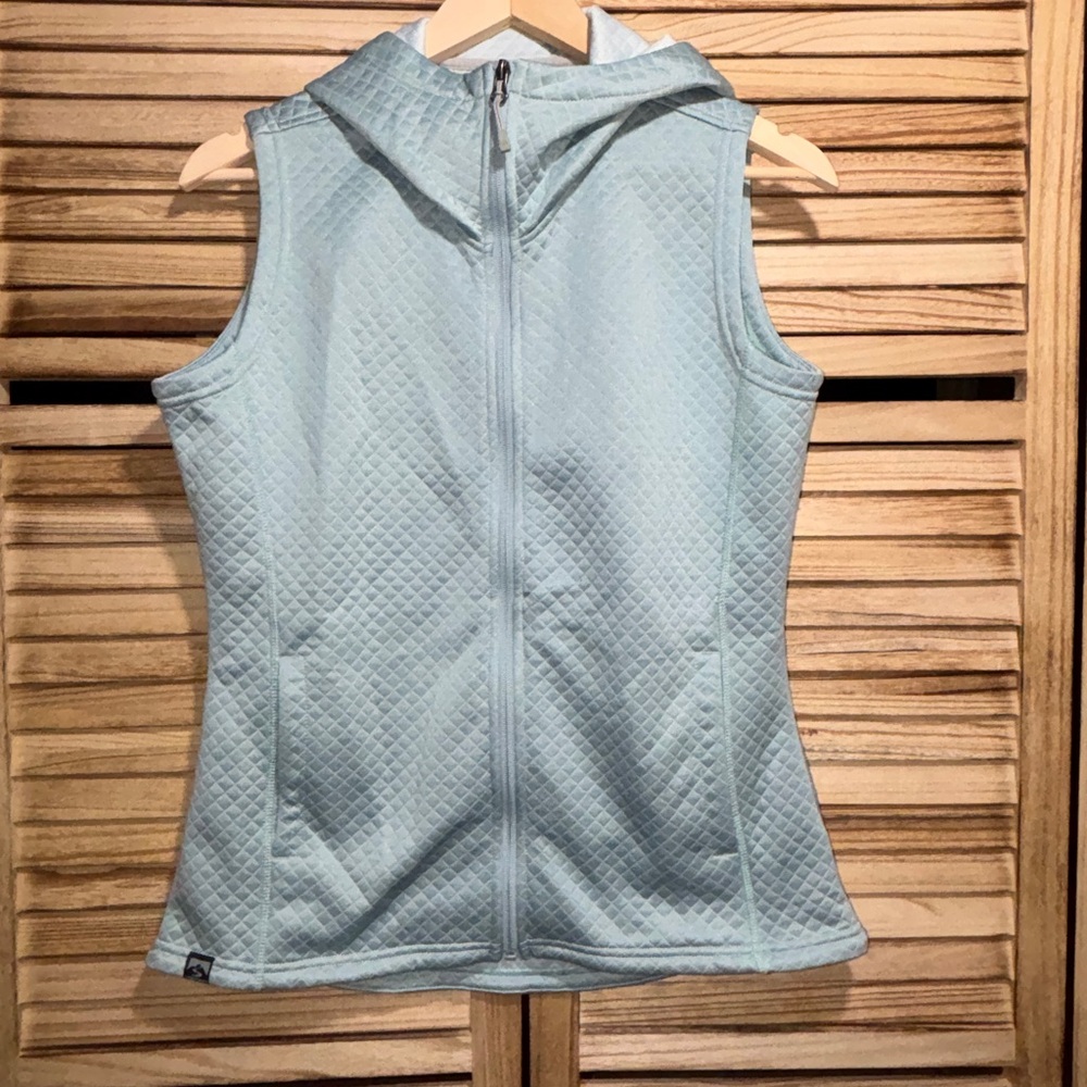 Storm Creek Women’s Light Blue Quilted Hooded Sleeveless Vest Layering Size M
